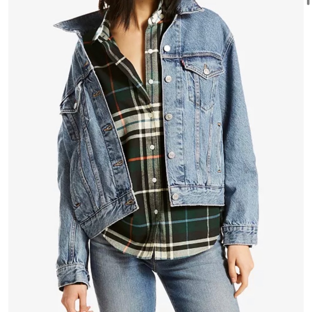 LEVIS EX-BOYFRIEND TRUCKER JACKET